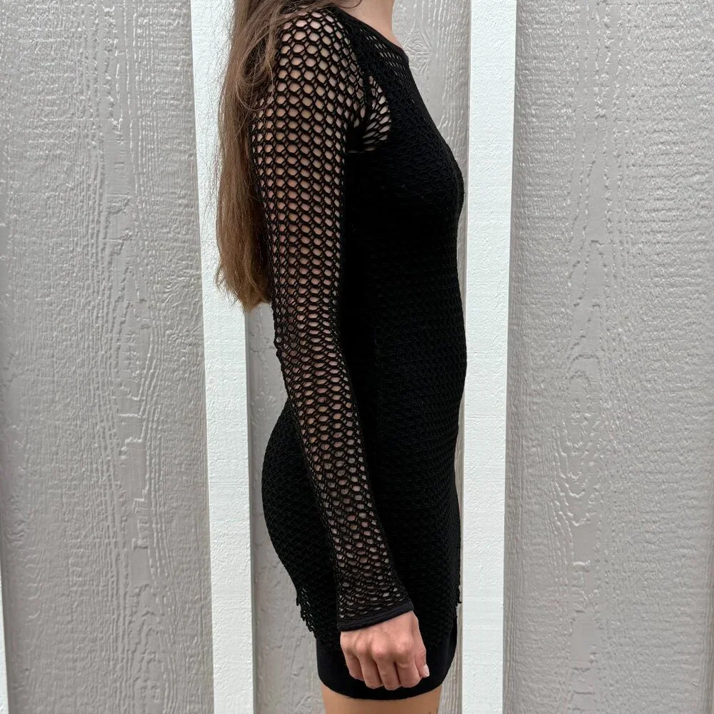 Net Dress - Picture 2 of 3